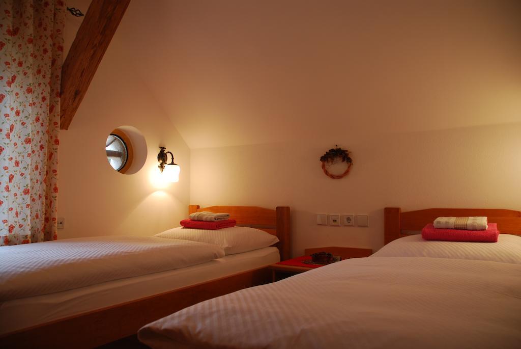 Farm Stay Rotovnik - Plesnik Slovenj Gradec Cameră foto